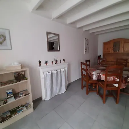 Aniel Meublé Au Coeur Du Marais Poitevin Hébergement de vacances *